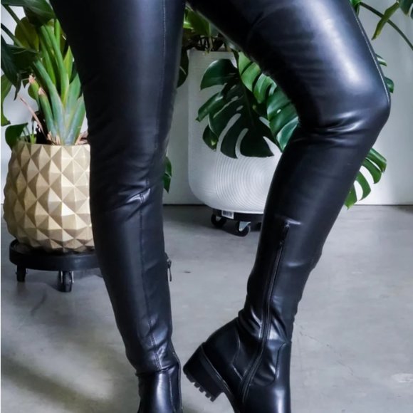 Women's Thigh High Boots - Picture 1 of 3